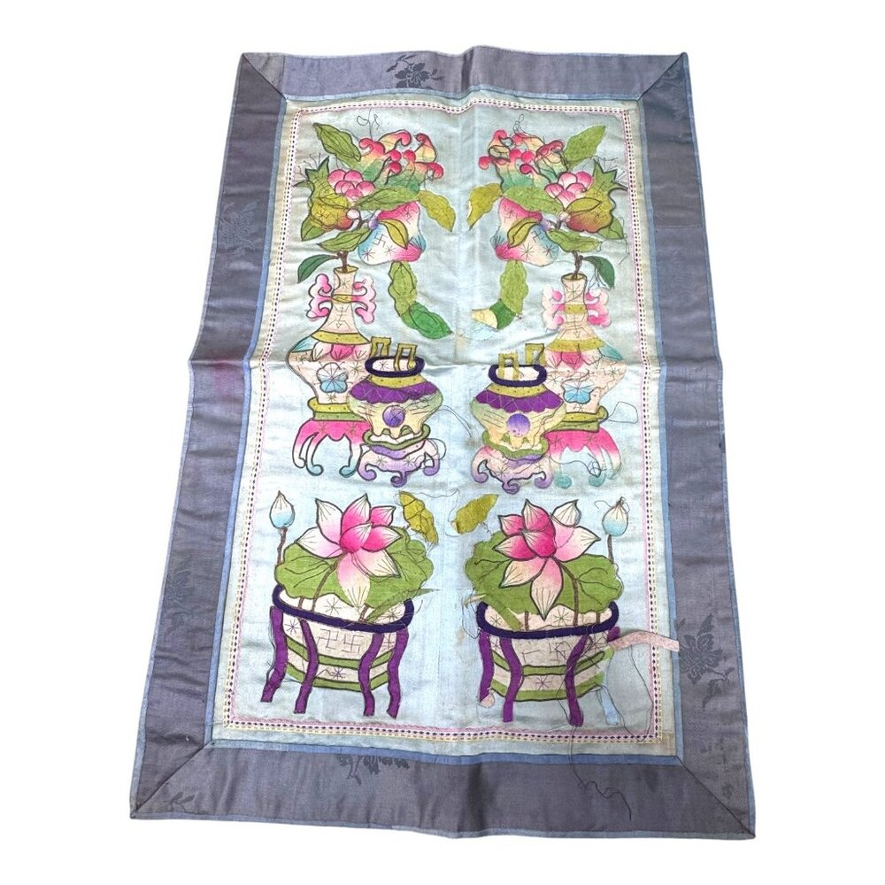Vintage Asian Silk Tapestry Pichwai Style Painting Silk Floral Lotus Design READ